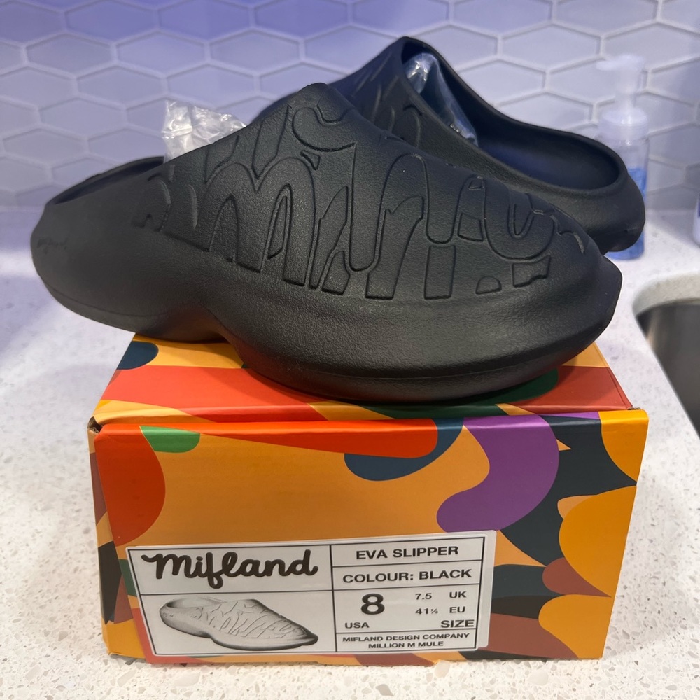 Brand new Mifland Slides comes in box